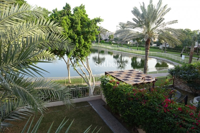 Available Lake View Springs 1-2m Villa 