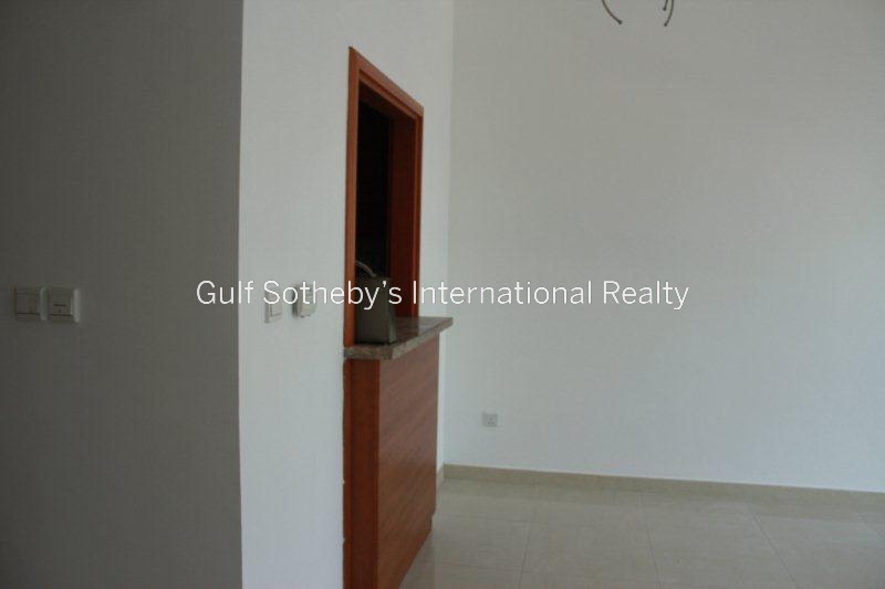 Exclusive Spacious 1 Bed Plus Study In Blvd Central In Downtown Er R 15205