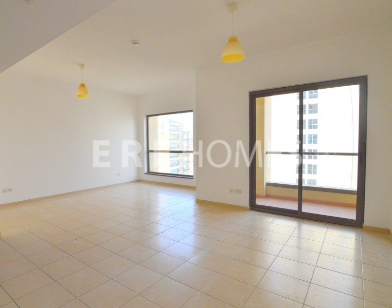 Beautiful Low Priced Marina And Sea View Vacant 2 Bedroom Apartment For Rent Er R 13217