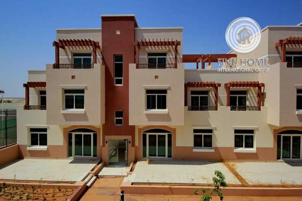 Good Location-5 Br Villa In Dubailand 