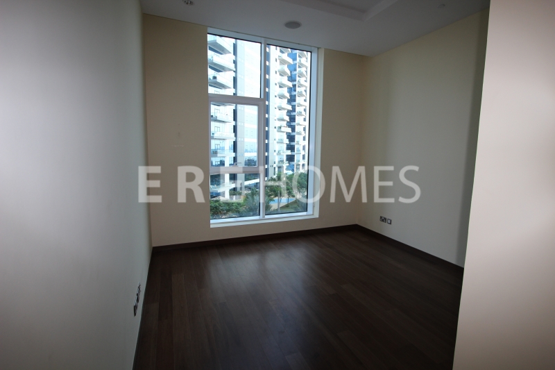 Two Bed, High Floor, Park Island, Sanibel Er R 9711