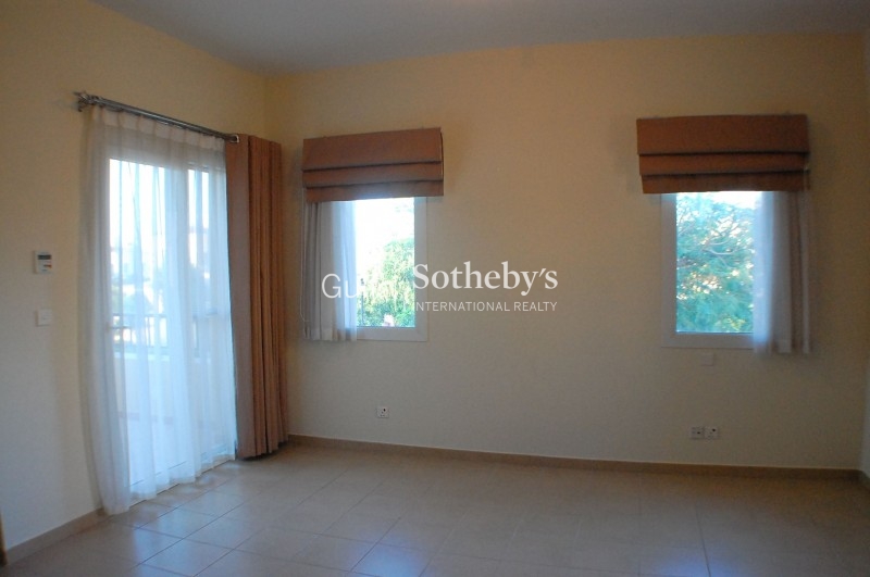 Spacious 2br Duplex In Difc Central Park