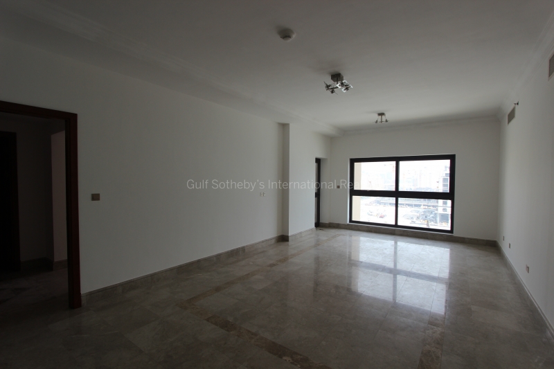 Exclusive Vacant Full Marina View Aurora