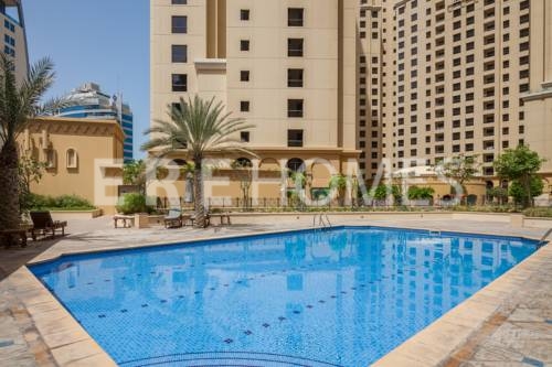Furnished 1 Bed Apartment In Jbr, Overlooking Marina 2 Bathroom And 2 Balconies In Shams 1 Er R 16130