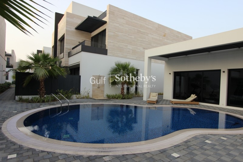 Perfect Atrium Entry Villa For Rental Now Palm Jumierah High Number Er R 14235