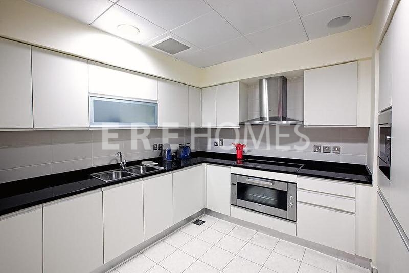 GREAT PRICE HIGH FLOOR 3 BED IN OCEANA RESIDENCES AT AED 265,000 VACANT NOW AND READY TO VIEW ER R 12755 