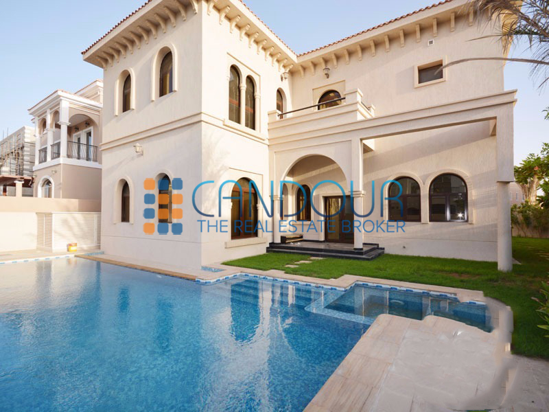 Excellent Location - 5 Bedroom Villa in DUbailand 