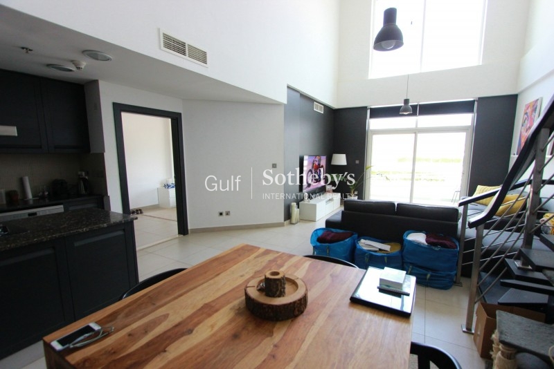 Spacious two bedroom in Jumeirah Heights 