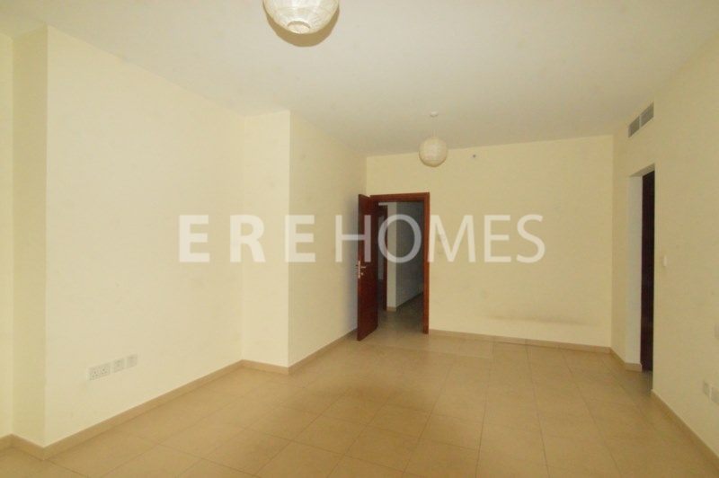 Spacious 1 Bedroom Apartment Sulafa Tower Dubai Marina Er R 12540