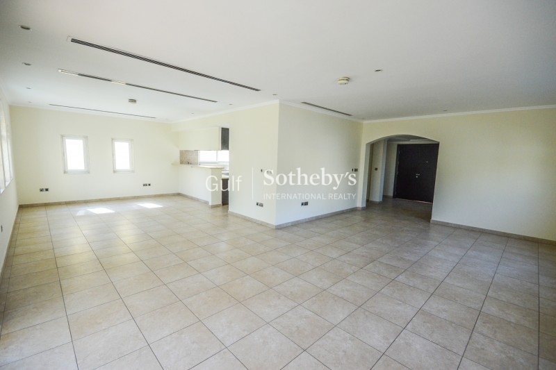 Large 2 Bed High Floor Burj Views A Downtown 160,000 Aed Er R 12450