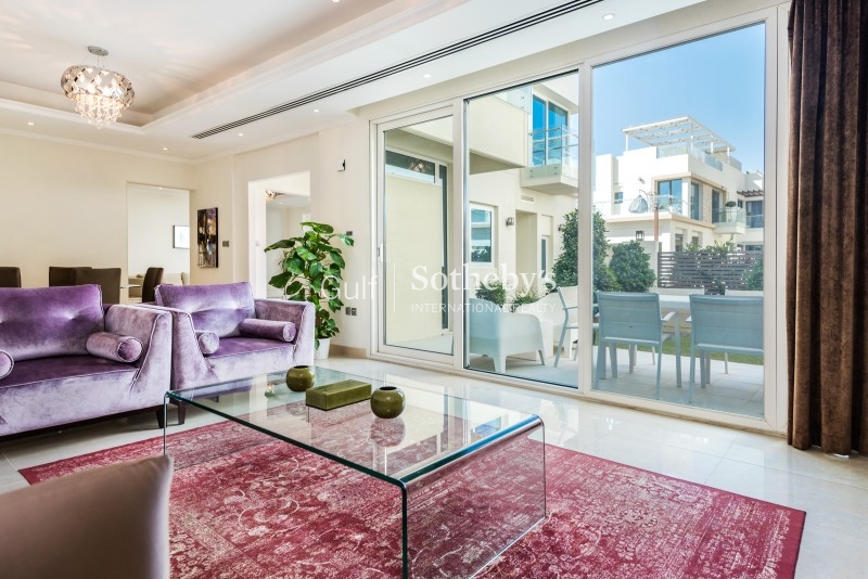 Huge 2 Bed Plus Study, 1405 Sqft, Yansoon, Oldtown-180,000 Aed Er R 12432