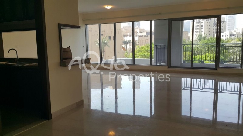 3 Br Villa With Maids Room In Southridge Podium Villas