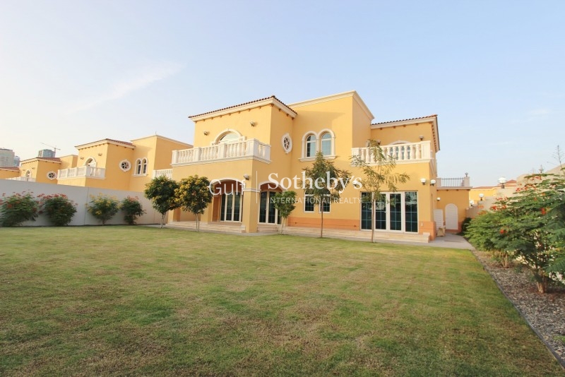 Large 2 Bed Furnished Or Unfurnished Apartment In Park Islands Er R 12241 