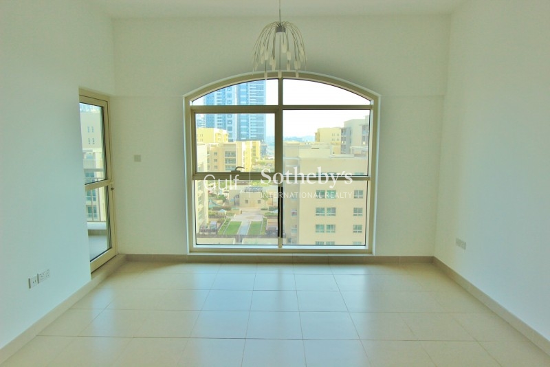 Bright Well Maintained One Bed In Mosela
