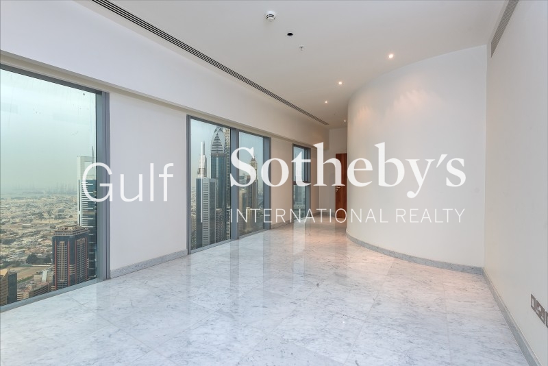 Unique Mediterranean Style Upgraded Into 5 Beautiful Bedrooms Er R 11234