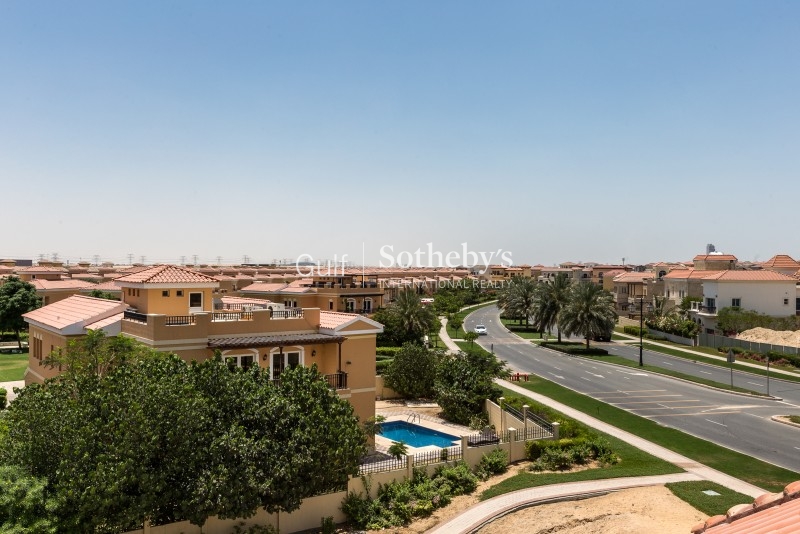 Beautifully Furnished 2 Bed Plus Study The Address View Yansoon 3 Oldtown 200,000 Aed Er R 12583