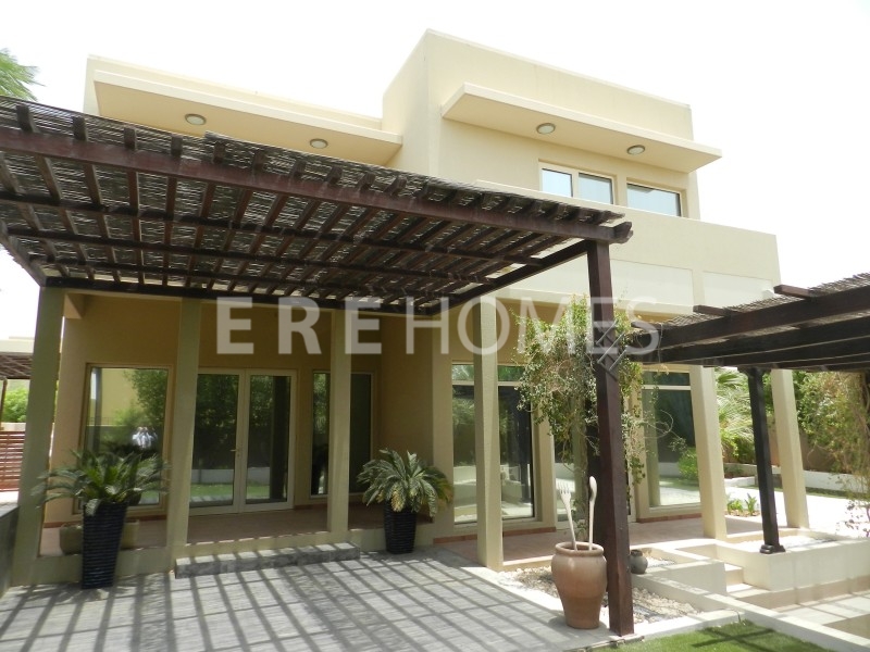 Spacious 4 Bedroom Plus Maid Duplex Penthouse On The Left Hand Side Of Shoreline Er R 11115