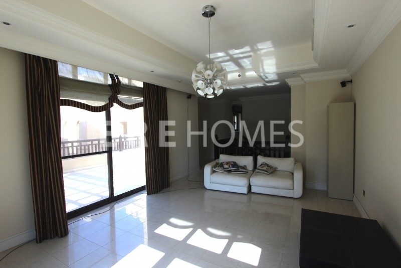 High Floor Marina Quays West One Bedroom With Amazing Views Er S 4370