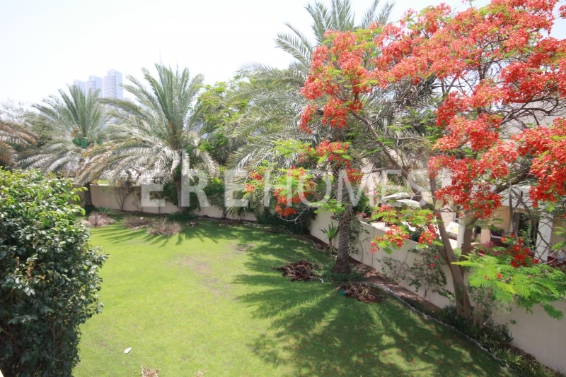 Meadows 1, Great Location For A Cozy Property 4br Plus Maid Er R 12970