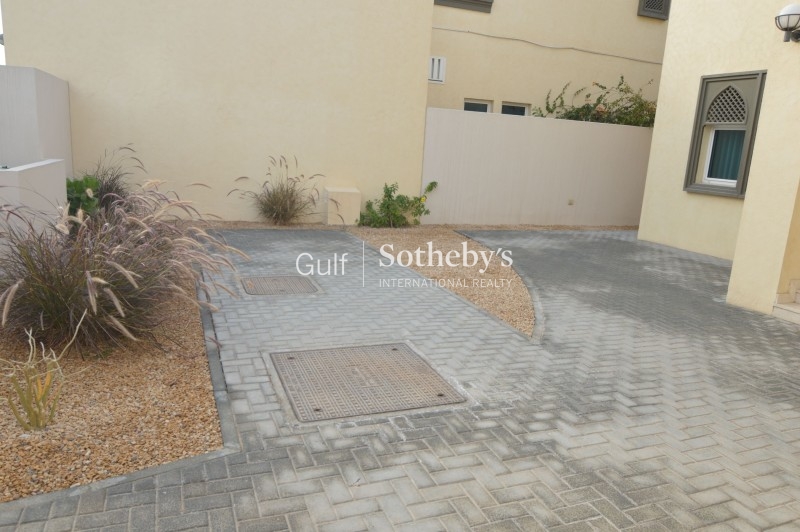 Amazing 2 Bed-High Floor-Sea Views