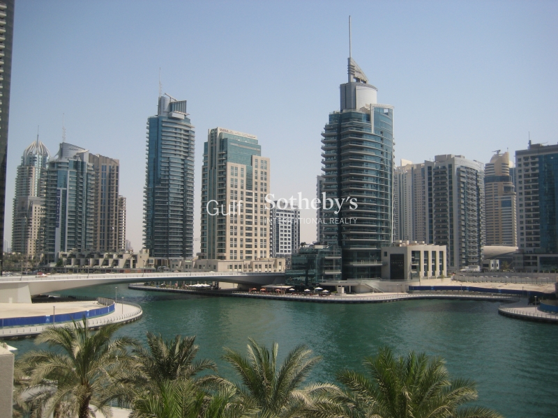 Rare Vacant 2br With Full Marina Views 
