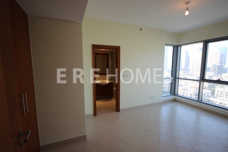 Beautiful Light 2 Bedroom Golf Apartment Er S 7455