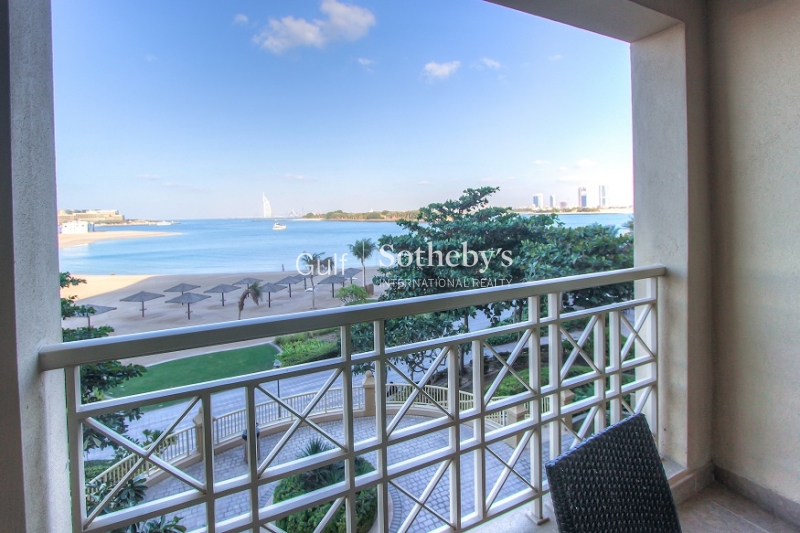 F Type Full Sea View Vacant And Furnished