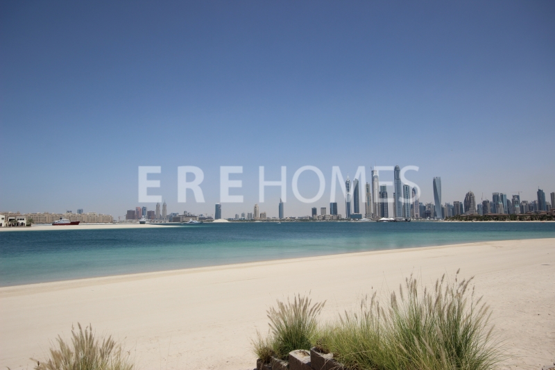 High Number 5 Bedroom Atrium Palm Jumierah Full Marina View Available Now