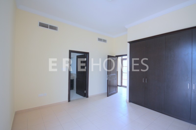  Links West, Front Line Apartment-Vacant And Ready To View Er S 6589