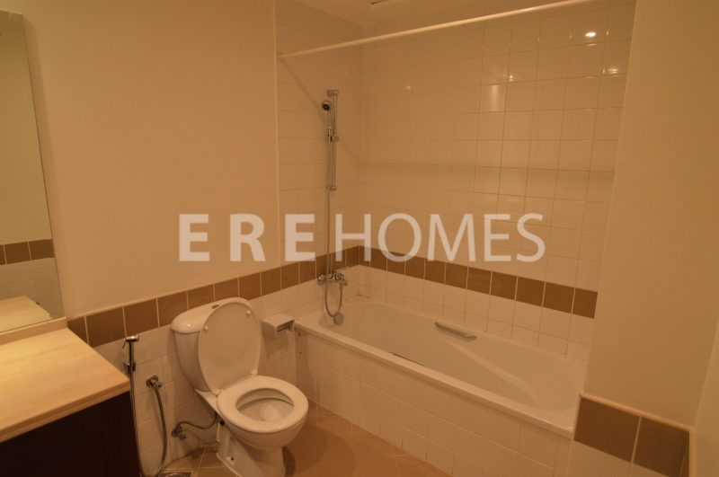 Ghadeer! Type 2e-3br + 2 Studies + Maids Er-S-3578