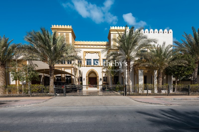 Beautiful Building 3 Bedroom Duplex Apartment With Golf Course Views Er S 5379