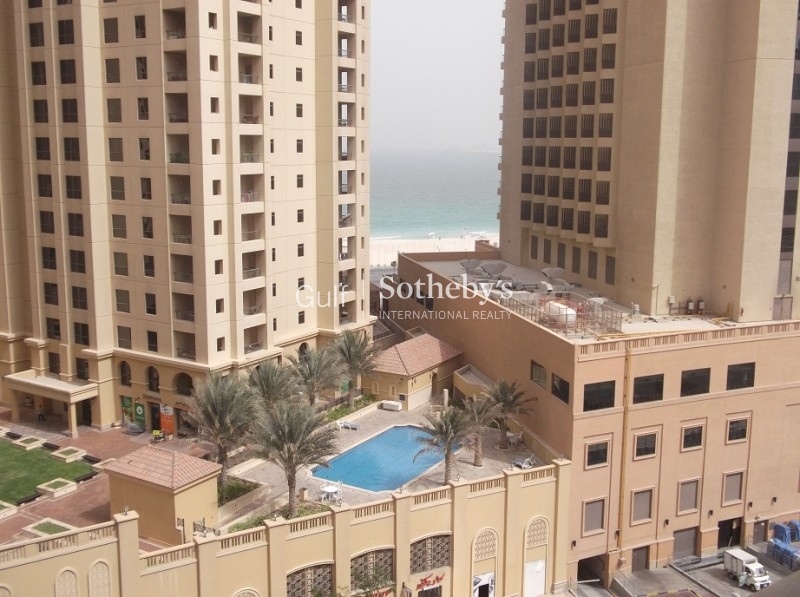 Fully Furnished 2br Plus M Type F Shoreline-Stunning Garden And Sea Views Er R 13127