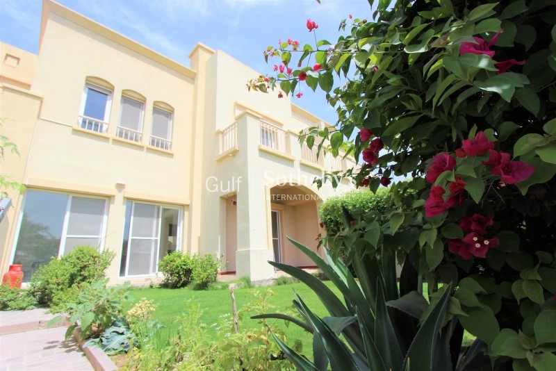 Stunning Lake View 1middle Available Now