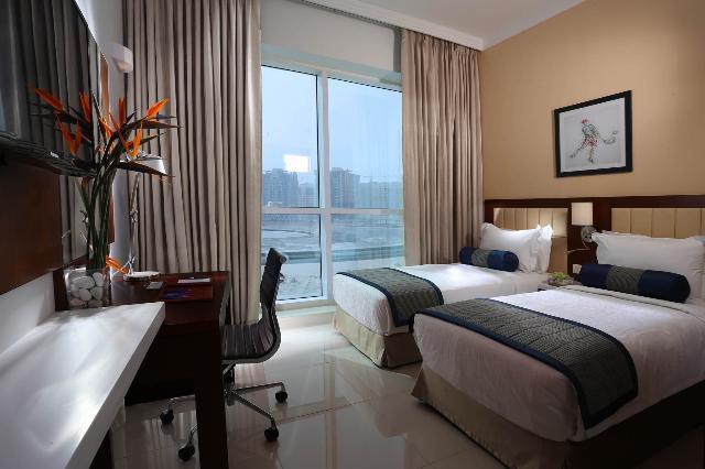 Culture Village-D1 Tower-Creek View