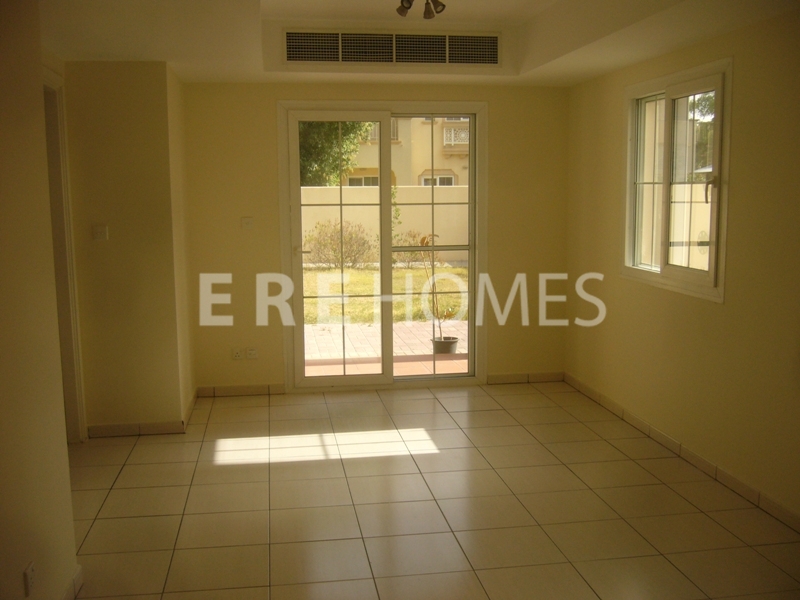 Springs 4m-Available, 2 Bed, 2 Bath, Community 14 Er-R-6800