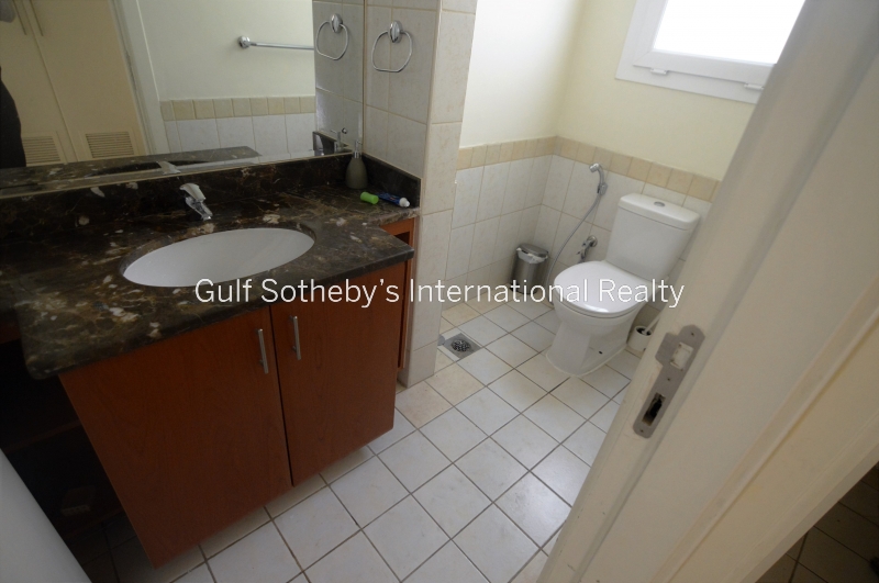 Luxury Rare 1 Bedroom Plus Study Apartment In Marina Quays North Er R 12301