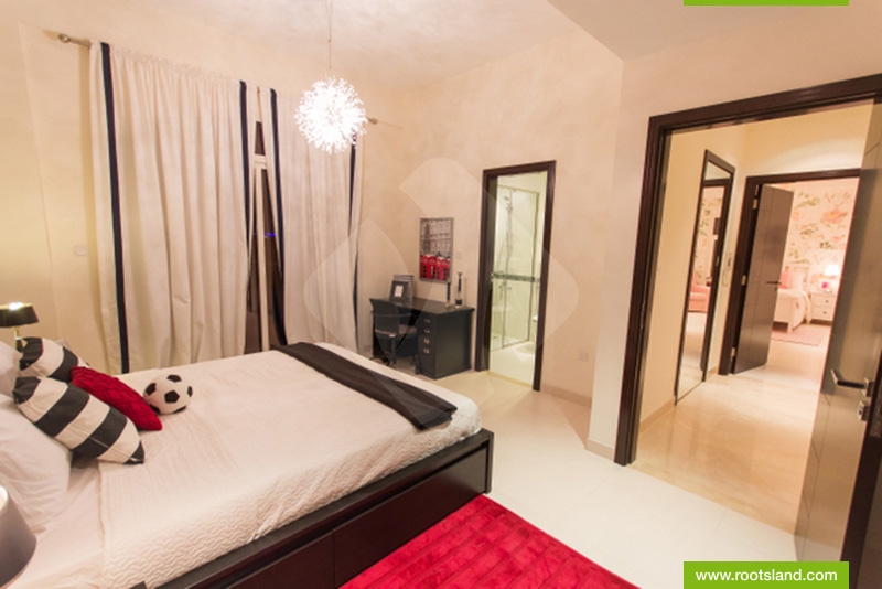 Great Price Vacant 4 Bed Garden Home Atrium Palm Jumeirah Er R 11714