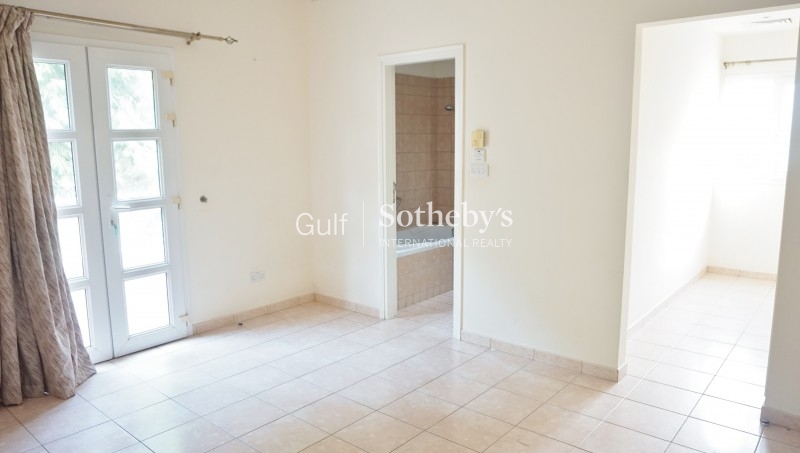 Two Bedrooms-Marina Quays West-Full Marina View-Upgraded Er S 6034