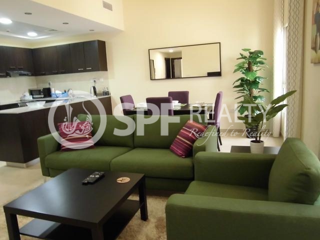 Spacious 2 Bedroom Apt In Remraam Dubailand