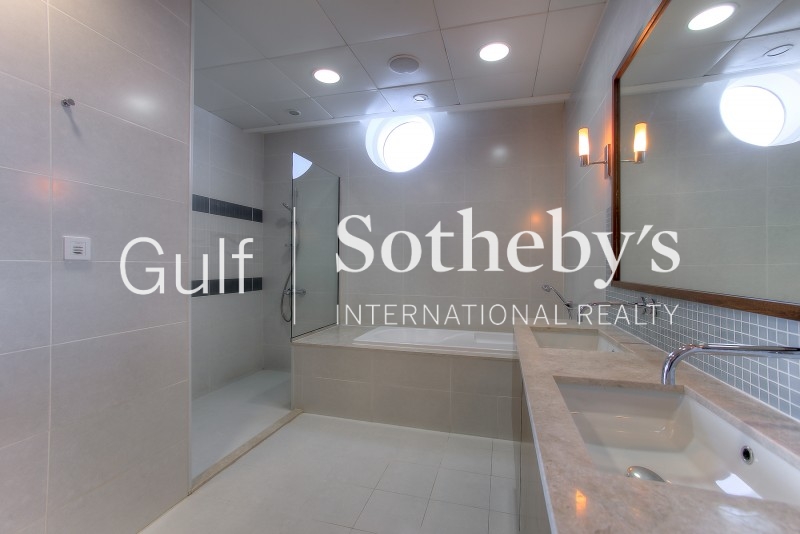 Fully Furnished Two Bedroom In Turia Road View 2 Bed Er S 6727