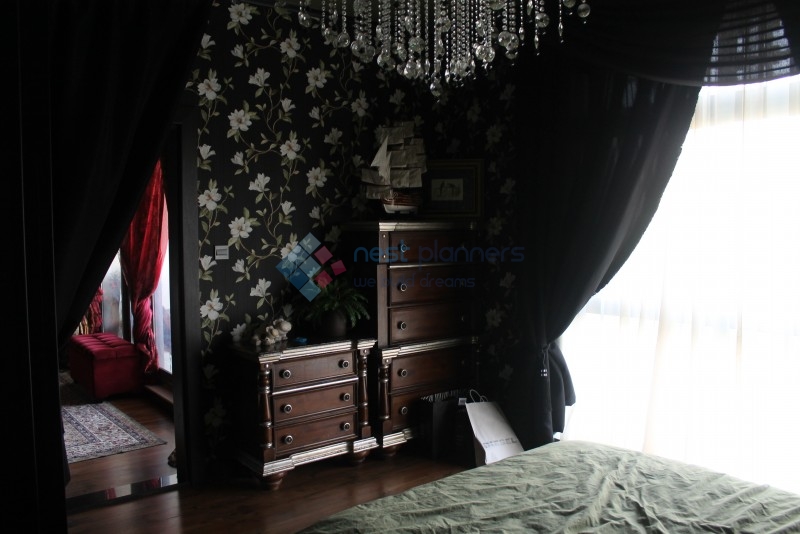 Fully Upgraded, Fully Furnished Wooden Flooring-1 Bedroom+study In Greens