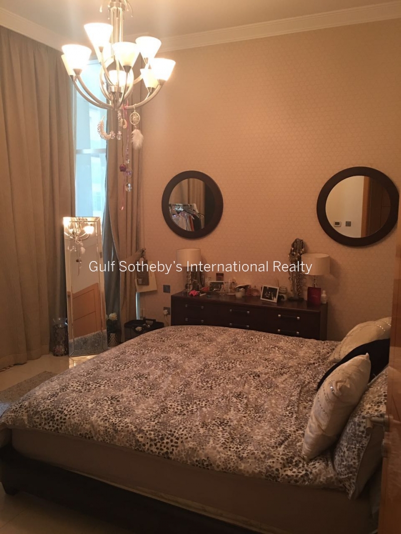 8400 Sq Ft Corner Plot In Jvt! Two Bedroom Villa Overlooking Parkland-Er-S-3216