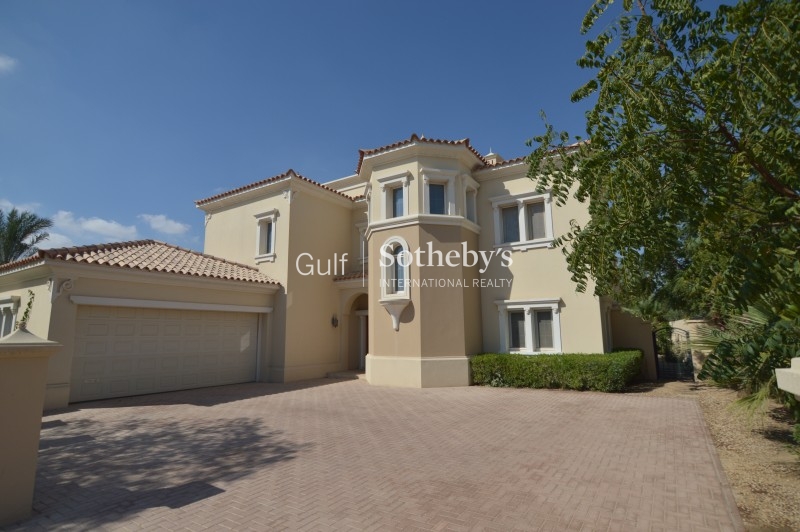 4br Type B1 Well Maintained Private Garden