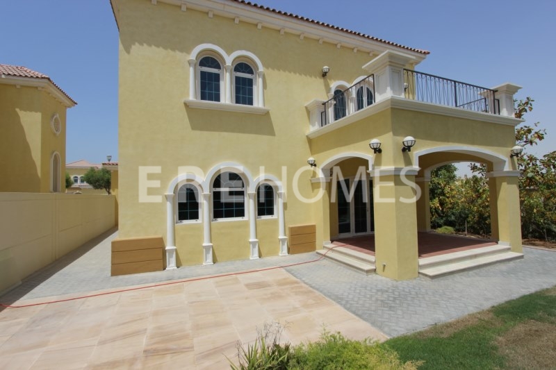 Full 24 Hour Maintenance Contract, Vacant Now, Large 3 Bed Er R 14901
