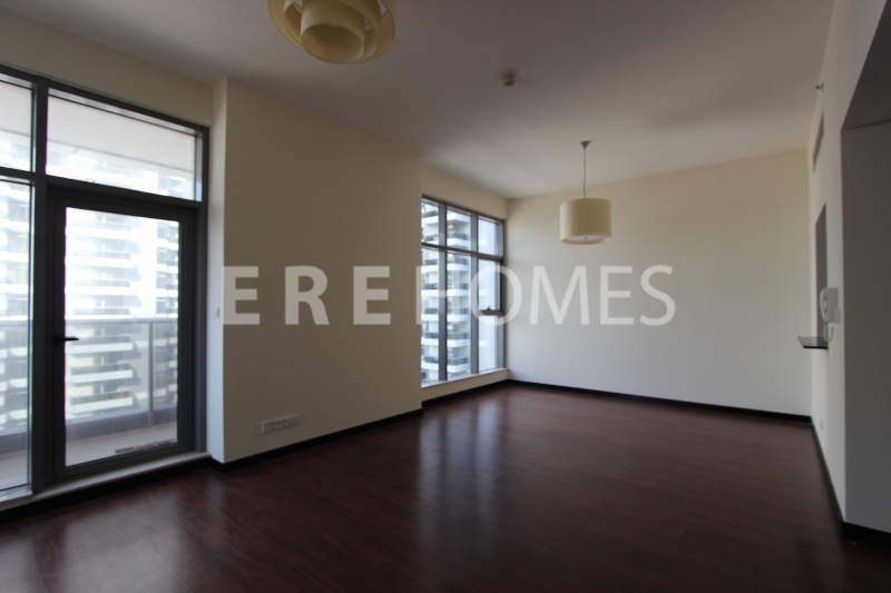 Green Lakes 2 Bed Plus Maid, Jlt Er R 15994