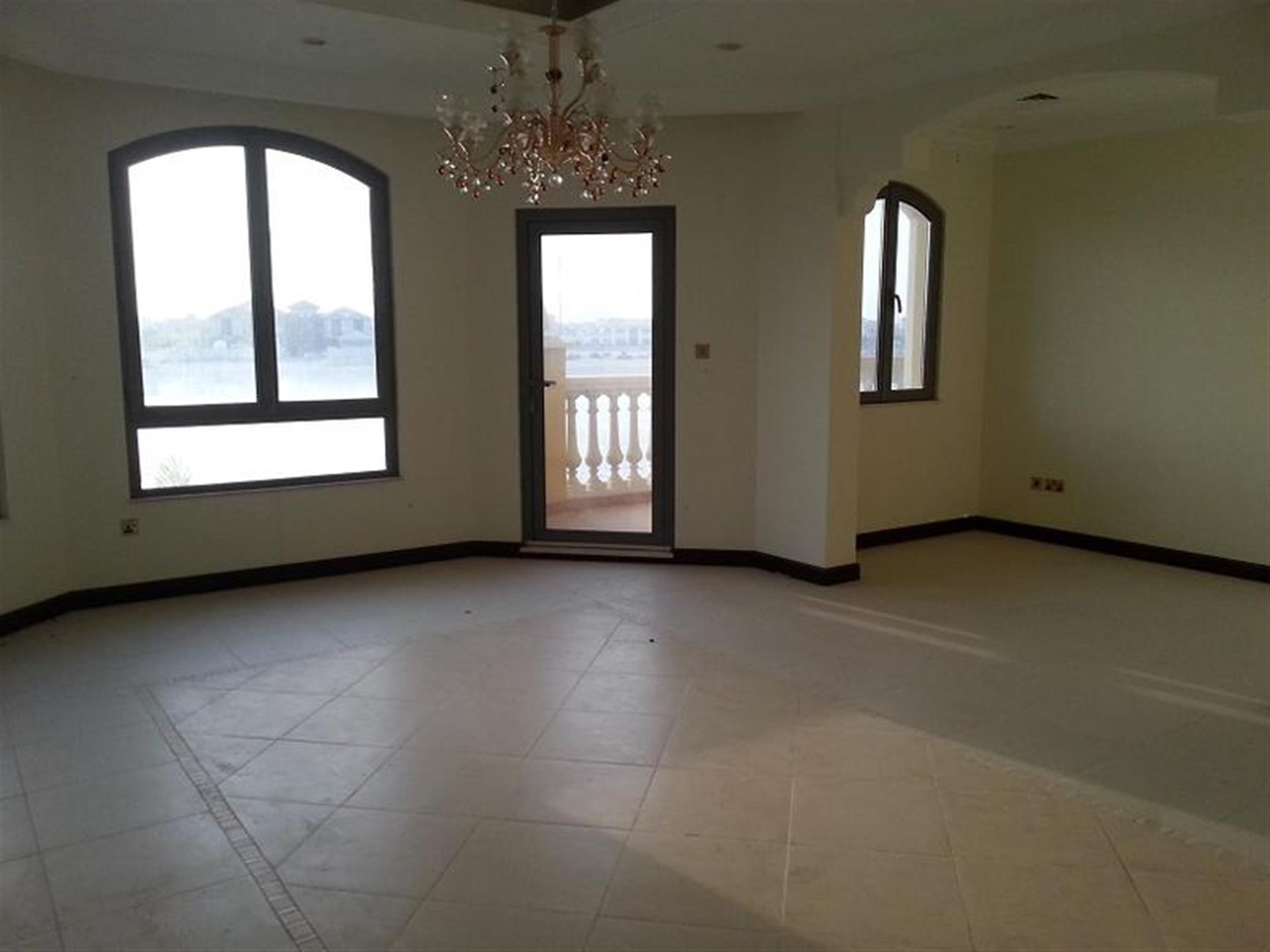 4 Bhk Garden Villa In Palm Jumeirah, Dubai