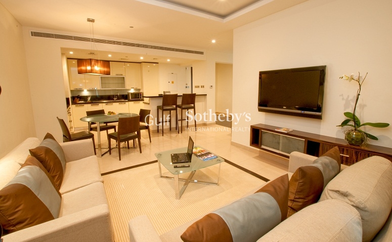 Beautiful Vacant Apartment-High Floor