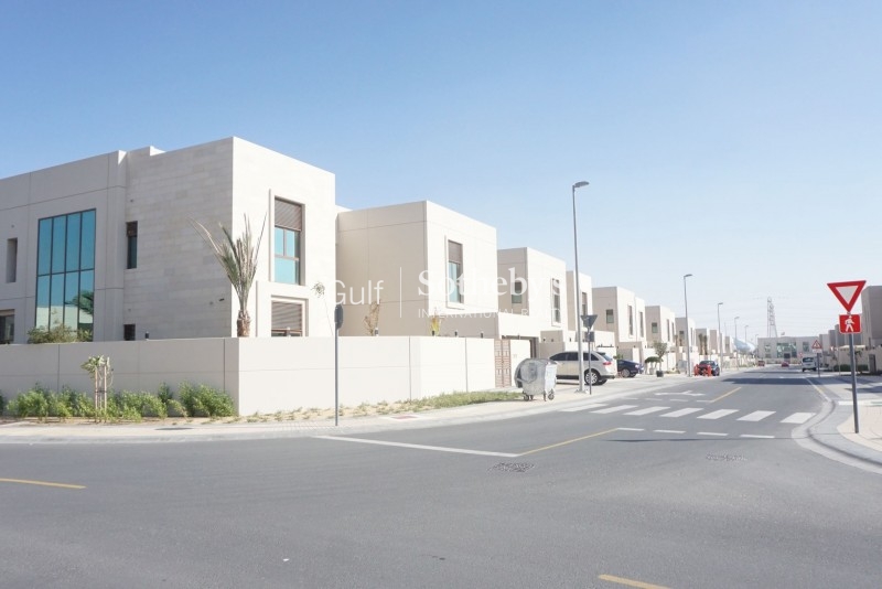 Luxury Garden Villa In Millenium Estates