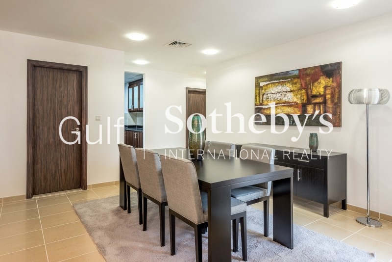 Brand New 2 Bed Unbeatable Views Er R 11114